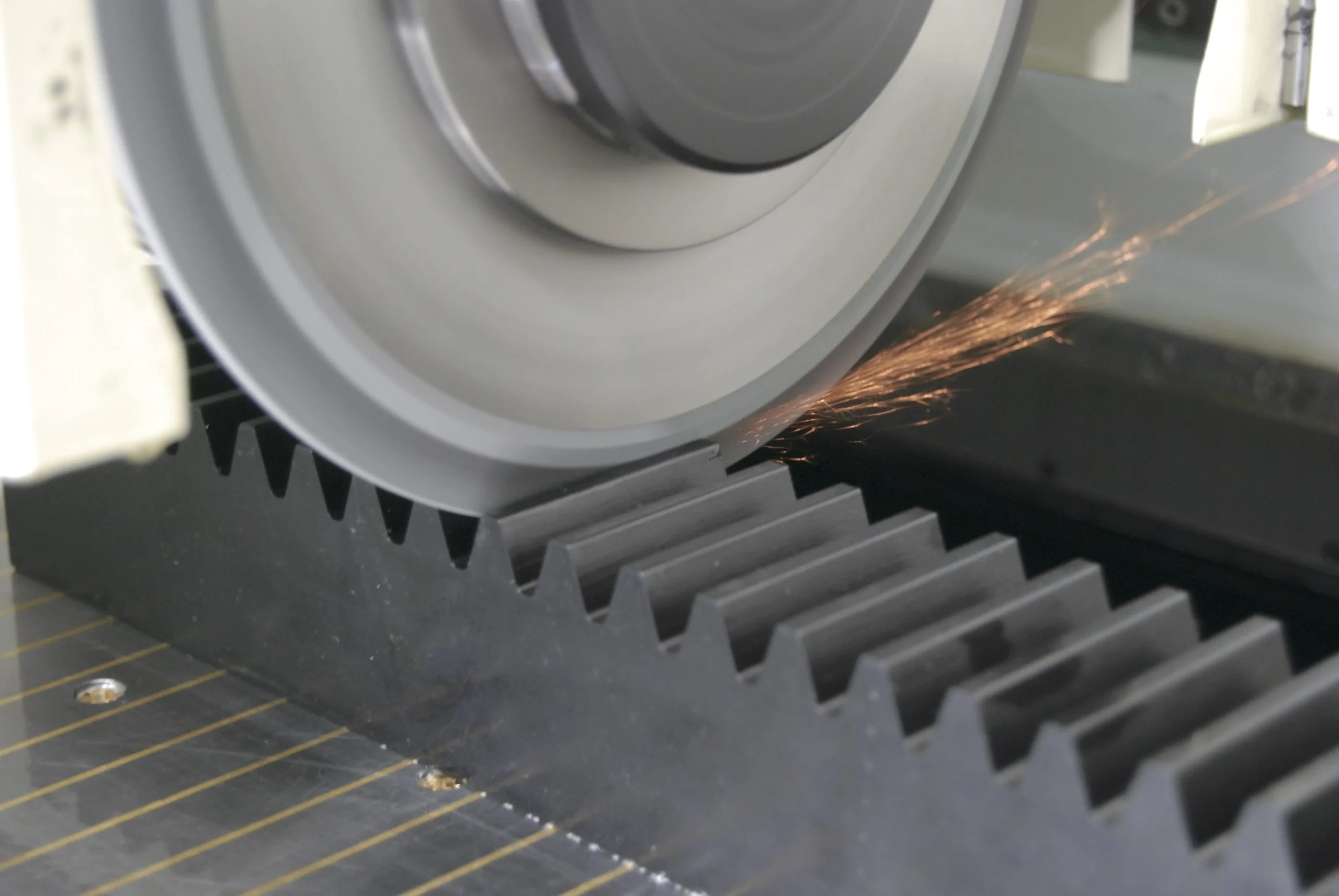 CNC Gear Cutting Machine